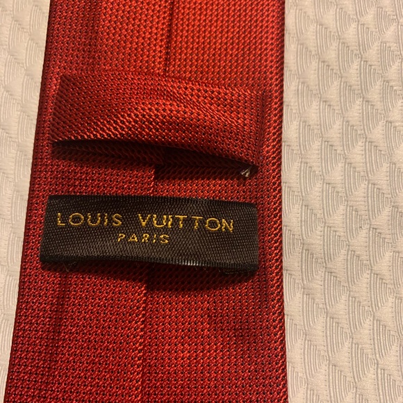 Louis Vuitton Red silk neck tie - Picture 6 of 10